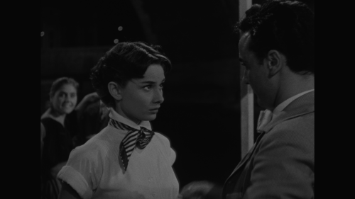 Roman-Holiday-1953-TWN-BluRay-Remux-UHD-2160p-DTS-HDMA2.0-CHD.mkv_20240805_115356.144.png