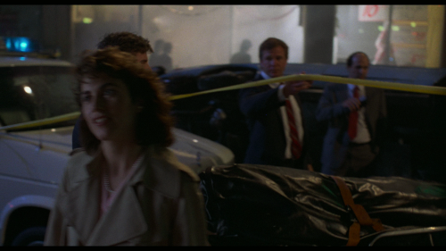 Dark-Angel-1990-2160p-USA-BluRay-Remux-UHD-2160p-DTS-HDMA5.1-CHD.mkv_20240806_172725.941.png