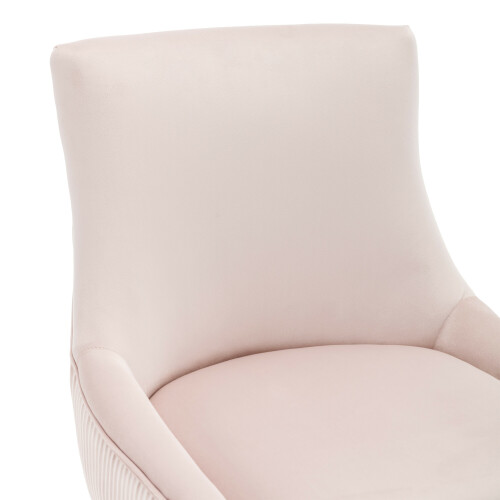 Unqads-pink-6.jpeg