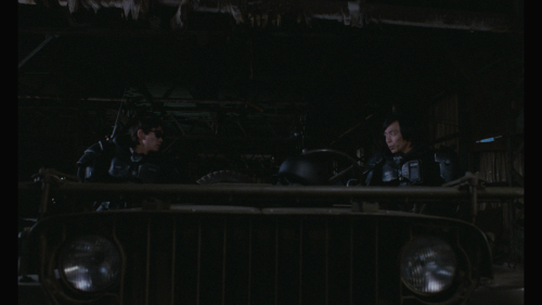 The.Red.Spectacles.1987.2160p.UHD.Blu-ray.Remux.HEVC.LPCM5.1-HDS.mkv_20250402_213836.825.png