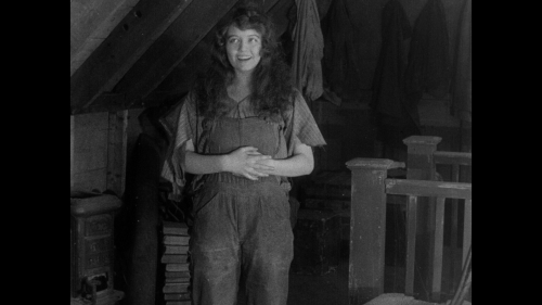 Pioneers-Women-Filmmakers-D1_20250424_142453.652.png